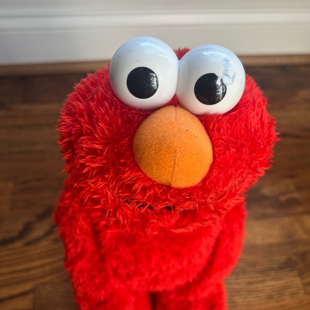 Vintage Original Mattel 2005 Fisher Price Tickle Me Elmo - Picture 5 of 8